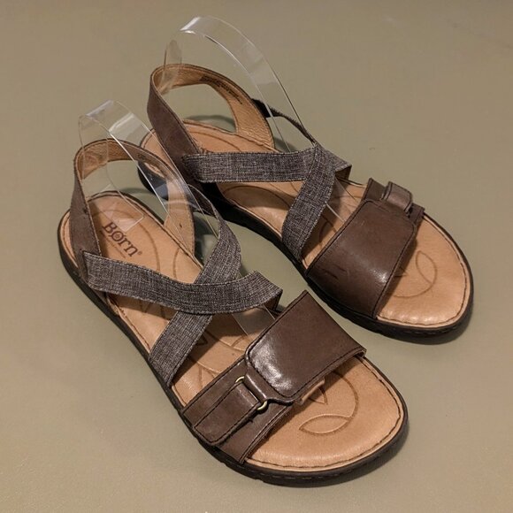Born Shoes - BORN Britton Leather Strappy Sandals 10 Brown Tan Cushioned Comfortable Flats